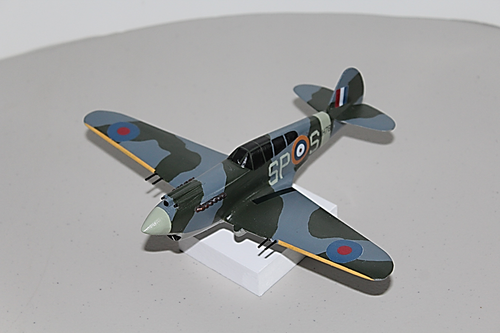 1/48 Curtiss Tomahawk Mk I
Part of P-40 cook up.
Keywords: "solid Model Memories"