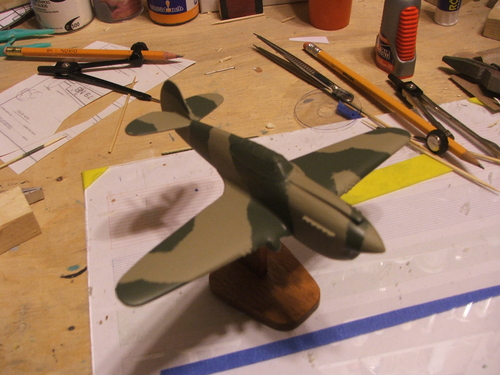 P-40 New Scheme
The colours are incorrect, so sanding and repainting is in order
Keywords: P-40 solid model memories lastvautour