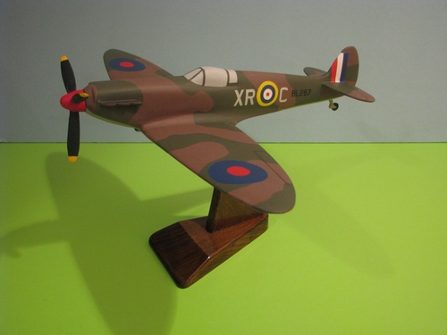 Ken N's Spitfire
1/32 scale Supermarine Spitfire
Keywords: 1/32 scale Supermarine Spitfire Solid Model memories