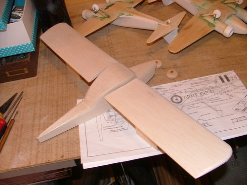 Auster AOP9
Wings carved today
