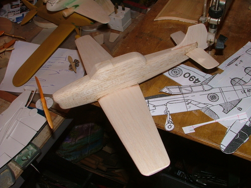 Hindustan HT2 Wing shaped and fitted
