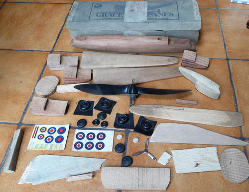 Consolidated Liberator
E. & H. Grace Ltd. 1/72 kit remains with some misc other model airplane parts
