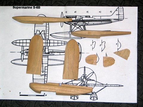 Keywords: Pete Morro Supermarine S-6B hand carved solid wood scale model smm solidmodelmemories