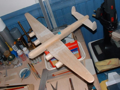 Keywords: solid models,carved aeroplanes,vintage model building,balsa wood models,scale models scratchbuilt