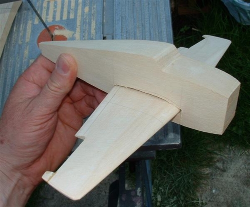 Balsabasher's Hellcat
Here is an assemly test shot which shows the way the wing was assembled before the fuselage was shaped,I have tried all types of mid wing fixing but keep coming back to this one.
Keywords: SMM Solid Model Wood Hellcat Aircraft