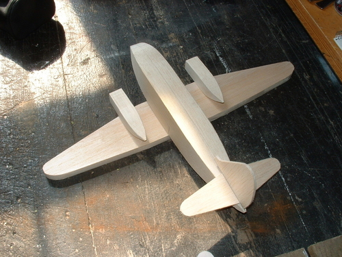 Curtiss Commando.
Everything we need to make a start on bringing those blocks of balsa to life,the blanks are laid out.
Keywords: solid models,carved aeroplanes,vintage model building,balsa wood models,scale models scratchbuilt