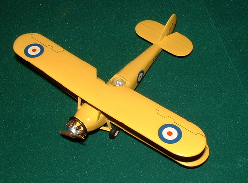 Keywords: solid models,carved aeroplanes,vintage model building,balsa wood models,scale models scratchbuilt