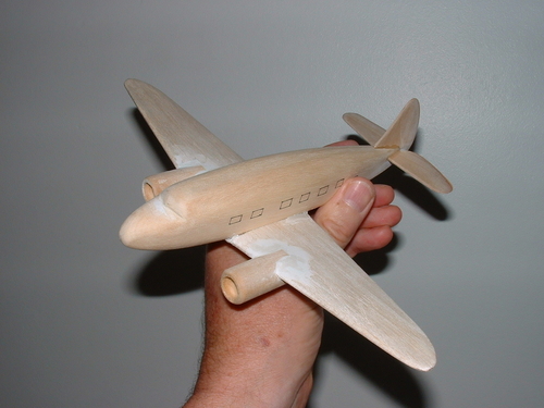 CUNLIFFE OWEN CONCORDIA small airliner produced as two prototypes after WW2,2X Alvis 500 bhp radial engines.
Keywords: CUNLIFFE OWEN CONCORDIA,Solid models,carving models in wood,Solid model memories,old time model building,nostalgic model building