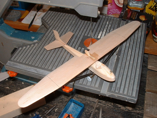 BAC Drone.
Keywords: solid models,wooden models,balsawood,model building