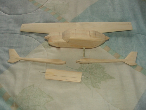 Cessna Skymaster
Main parts breakdown
Keywords: smm "solid model memories" hand carved solid wood scale aircraft model cessna skymaster usaf O-2B 1/32 lastvautour