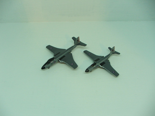 Mcdonnell Douglas Banshee 1/144 scale
Note difference with prototype 1 (right) and prototype 2 (left)
Keywords: SMM Solid Model Memories hand craved solid wood model 1/144 scale Banshee