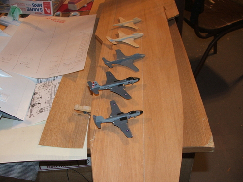 RCN F2H-3 Banshee 1/144 scale
1st prototype, 2nd prototype and production models
Keywords: SMM Solidmodelmemories hand carved solid wood scale model McDonnell Banshee 1/144