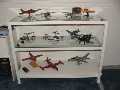 Display case
Keywords: SMM Solidmodelmemories hand carved solid wood scale model aircraft ships