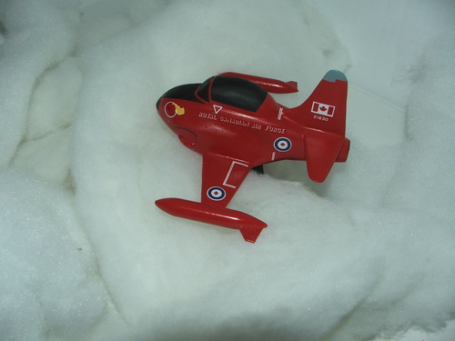 RCAF T-33 Red Knight
Keywords: SMM Solid Model Memories hand carved solid wood model t-33 air-toon