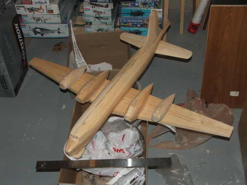 Coming along
The horizontal tail plane has been knotched into the fuselage.
Keywords: smm solidmodelmemories hand carved solid wood scale aircraft model argus canadair 1/48