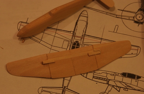 HE_113_wing_detail
Shows technique for joining wing segments with splines to establish anhedral and dihedral angles
Keywords:  1/72 airplane heinkel he-113 he-100 WWII Wood Fighter solid