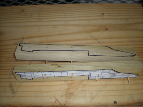 dagger002
Fuselage is made of two blocks so that a constant centerline is always available.  All pieces are pinned together with wood dowels.
Keywords: F-102 Delta Dagger century jets cookup
