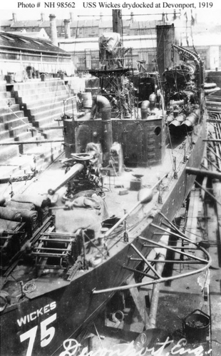 USS Wickes 1919
USS Wickes Starboard view of stern
Keywords: Wickes/Clemson Destroyer four-stacker four-piper USS Wickes