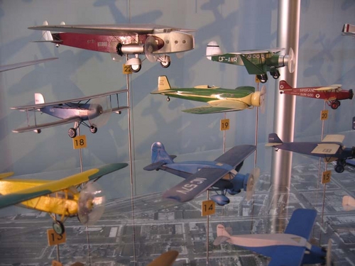U.S. Air Force Museum collection
Balsa solid models in 1:72
