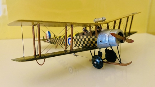 Avro 504K
Jim's Avro 504K in 1/72 scale
Keywords: Solid Model Memories Avro 504K